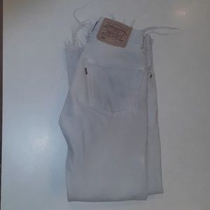 Urban renewal cropped vintage levis